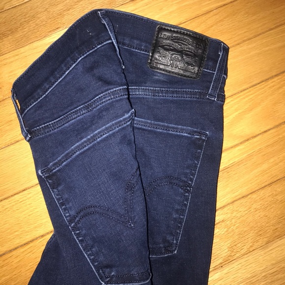 *SALE* Levi’s mile high super skinny jeans - Picture 3 of 3